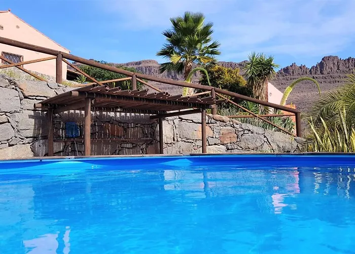 Дом отдыха Olivas - Unique With Heated Pool *