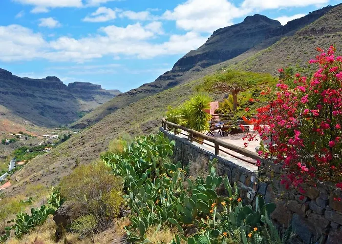 Olivas - Unique With Heated Pool Дом отдыха